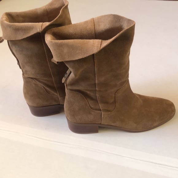 SOLE SOCIETY SUEDE LEATHER BOOTS/NWOT - Picture 9 of 17